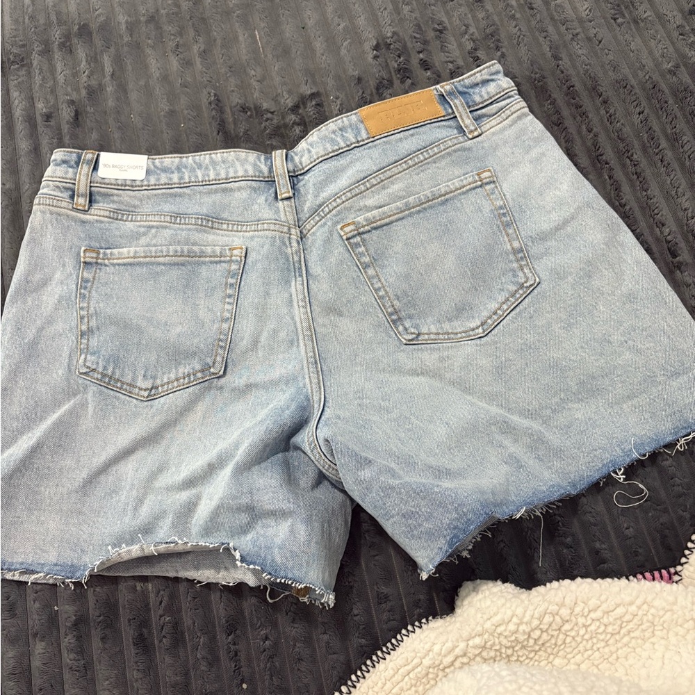 Vs pink jean shorts
